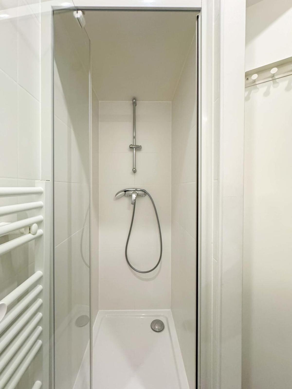 Flexliving - - Augereau Holiday home