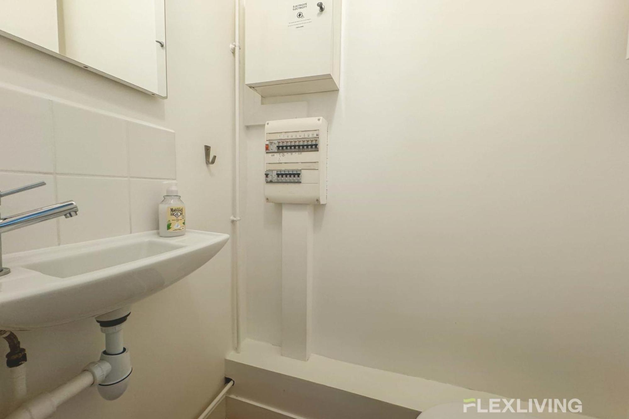 Flexliving - - Augereau Holiday home *