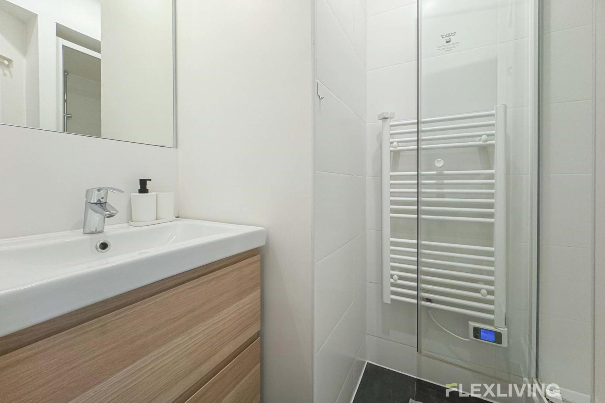 Flexliving - - Augereau Holiday home Paris